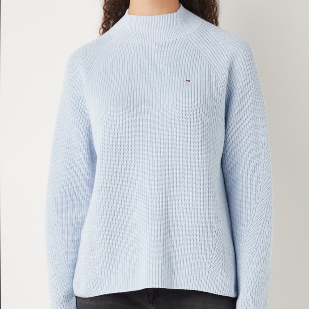 Tommy Hilfiger Mock Neck Light Blue Knot Sweater